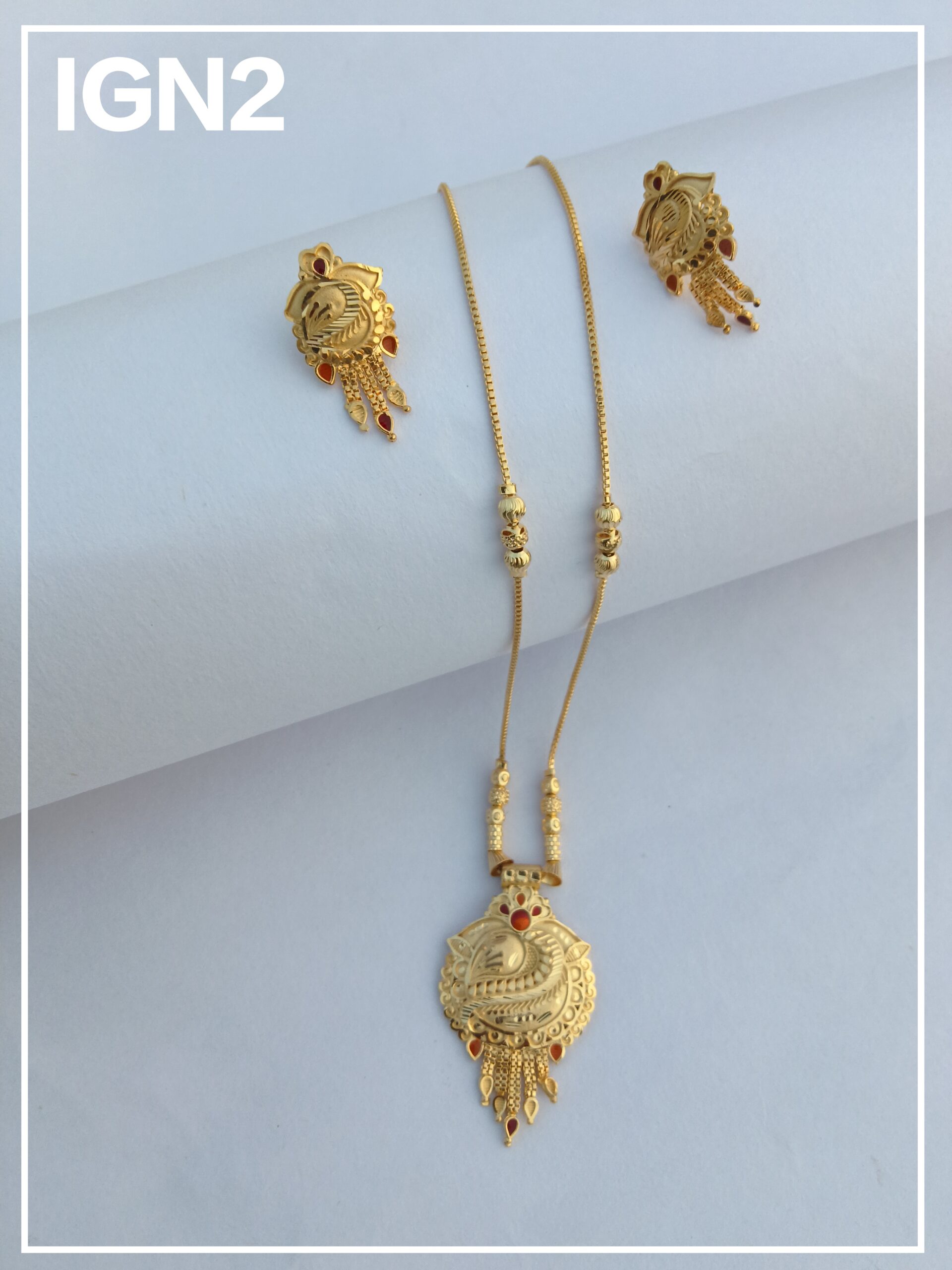 Pendant with Earrings (IGN2) - Image 2